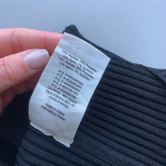 Aritzia Wilfred tube top black - Picture 5 of 5